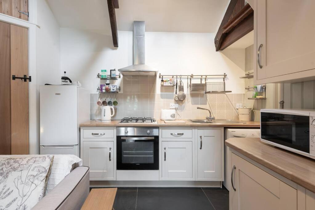 Traditional Stone Cottage With Sea Views In Snowdonia National Park Brynkir Zewnętrze zdjęcie